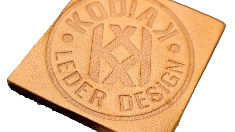 kodiak-leder-logo-gepraegt